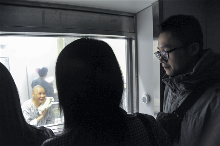 协和观察《公益抗小白》2014文产动画 朱高航 (1).jpg