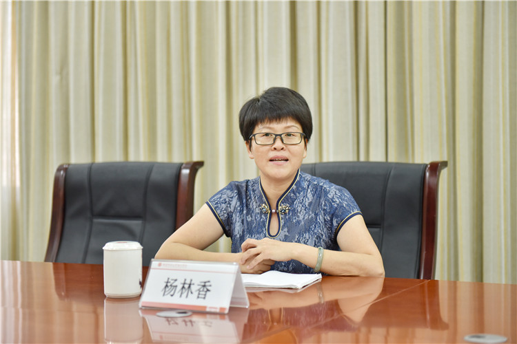 20190917 协和学院副院长杨林香作表态发言.jpg