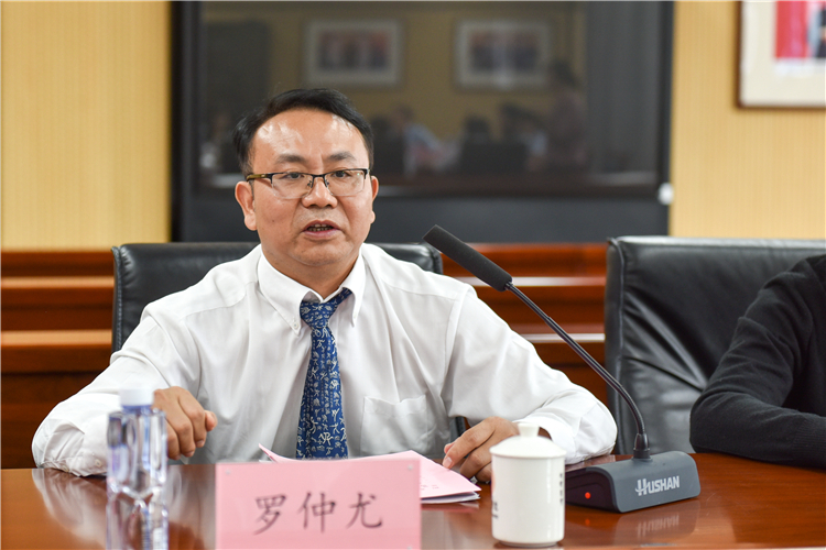 20201014张华荣院长一行赴阳光学院考察交流 林响摄 (5).jpg