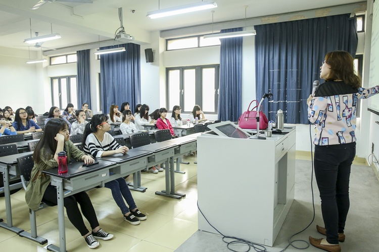 20160423“先计划再动手” 外语系学子提前做好创业前的功课 叶晓晖 (3).JPG