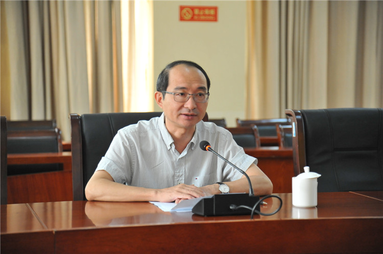 袁勇麟.JPG