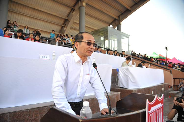 20161111开幕式 杨竞雯 (2)_副本.jpg