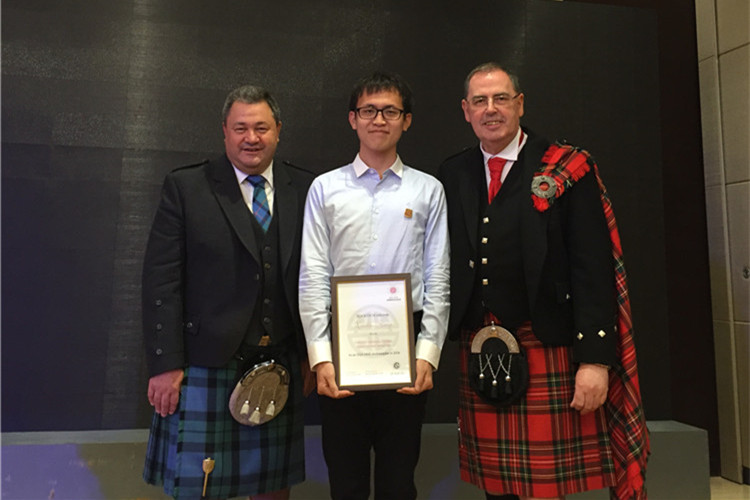 20160509我院2013级杨昕坤同学荣获“SQA HND 理想大使”荣誉称号2.JPG