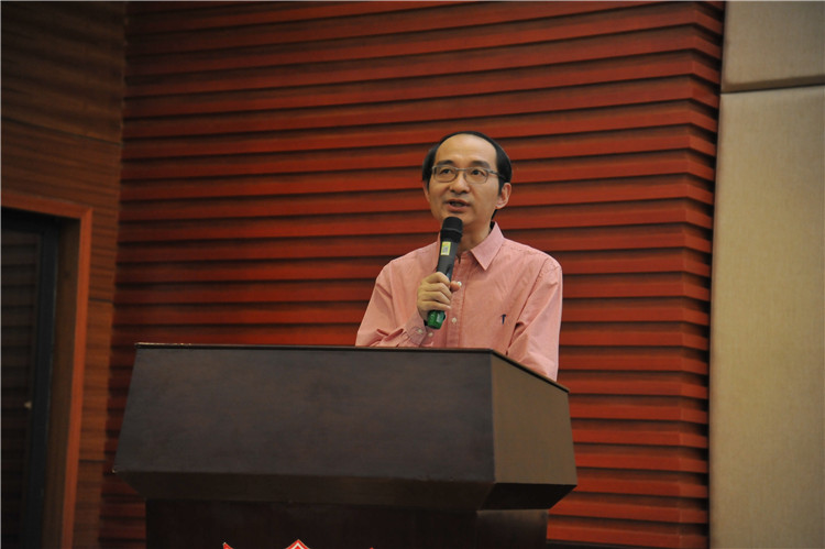 袁勇麟院长致欢迎辞 杨竞雯摄.jpg