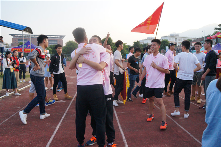 20161113校运会 林春霞 (30).JPG