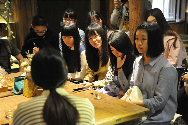 杨竞雯 (8).JPG