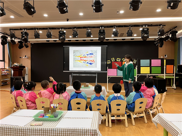 2018级学前教育专业学子实习汇报课.jpg