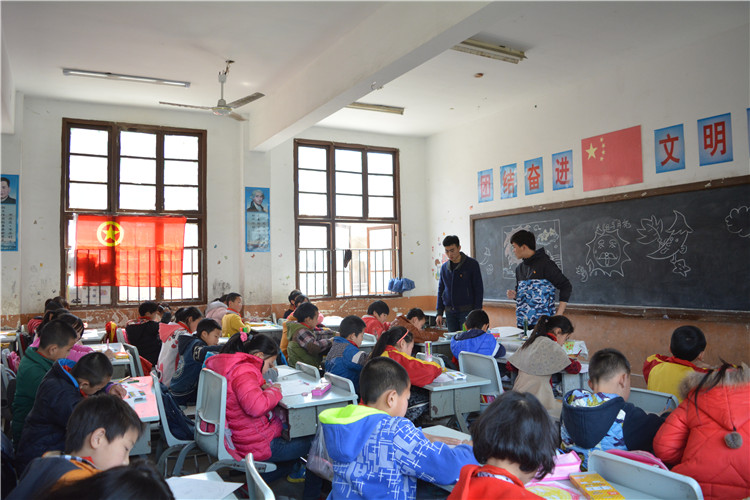 15产设团立项小学美术课-李哲雯 (8) - 副本.JPG