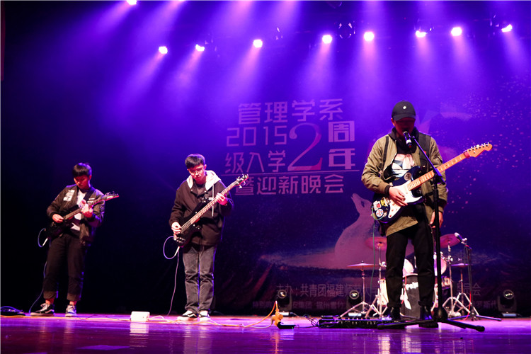 20171207 心中的世界 黄佳颖摄.JPG